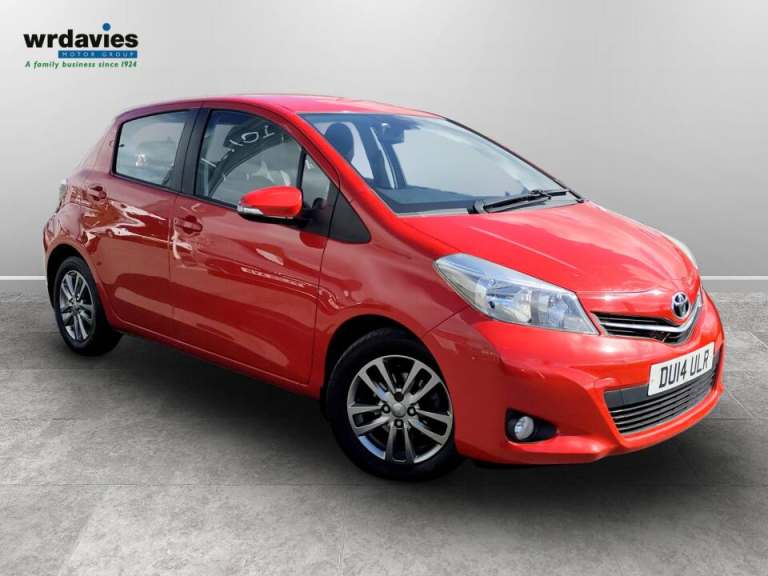 2014 Toyota Yaris 1.33 VVT-i Icon+ 5dr Hatchback Petrol Manual