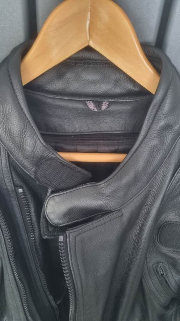 Frank Thomas Black Leather Motorcycle Jacket Armoured UK 44 EURO 54 Biker