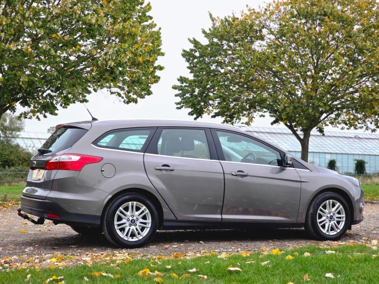 2013 Ford Focus 1.6 Titanium Powershift Euro 5 5dr ESTATE Petrol Automatic
