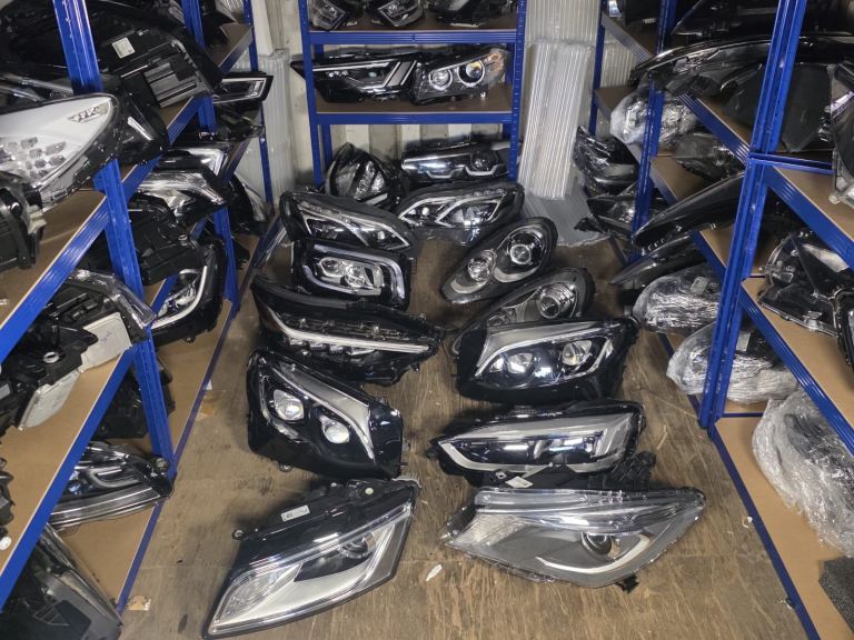 Any Mercedes, BMW, Audi, Porsche Lights!