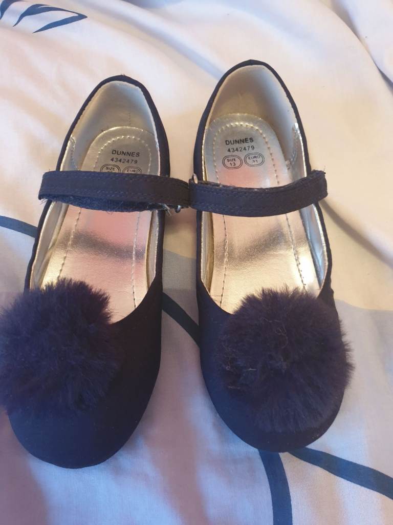 Size 13 navy dress shoes