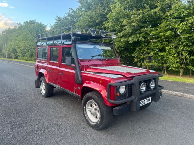 1994 Defender 110 county, 300TDI, 2.5 diesel, 179k Full service history