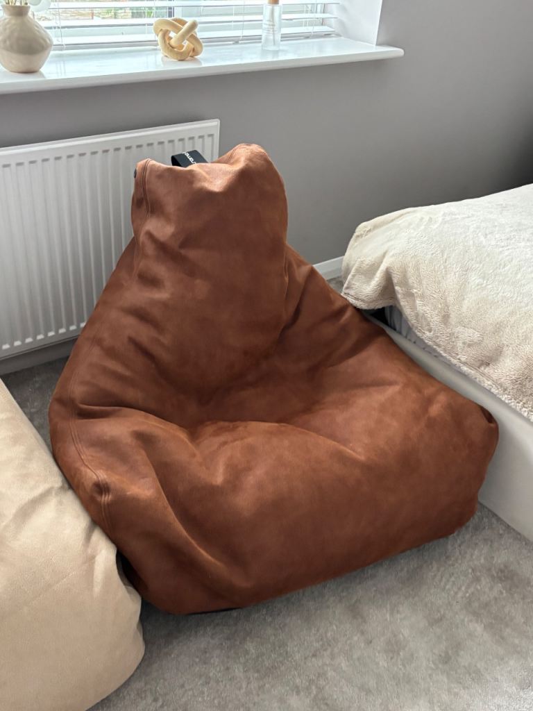 2 extreme lounging bean bags. 