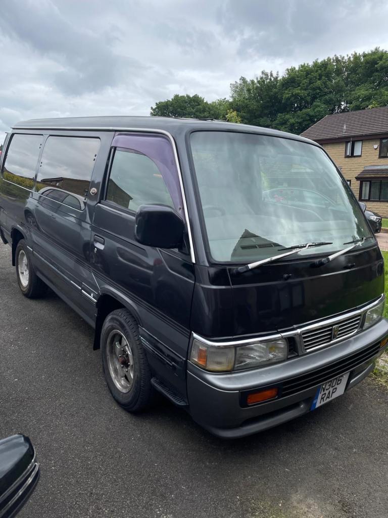 Nissan E24 Caravan Limousine 2.7TD Auto MPV