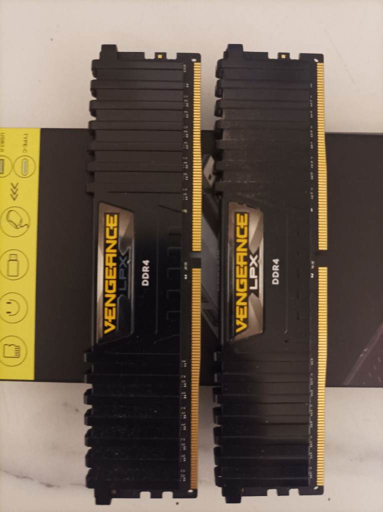 DDR4 16GB Corsair vengeance ram. 