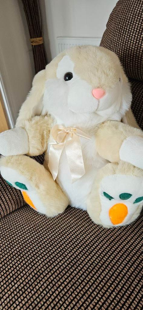 Large soft toy rabbit 