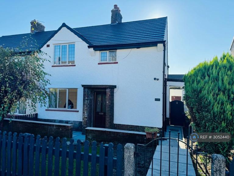 3 bedroom house in Higher Causeway, Barrowford, Nelson, BB9 (3 bed) (#3052440)