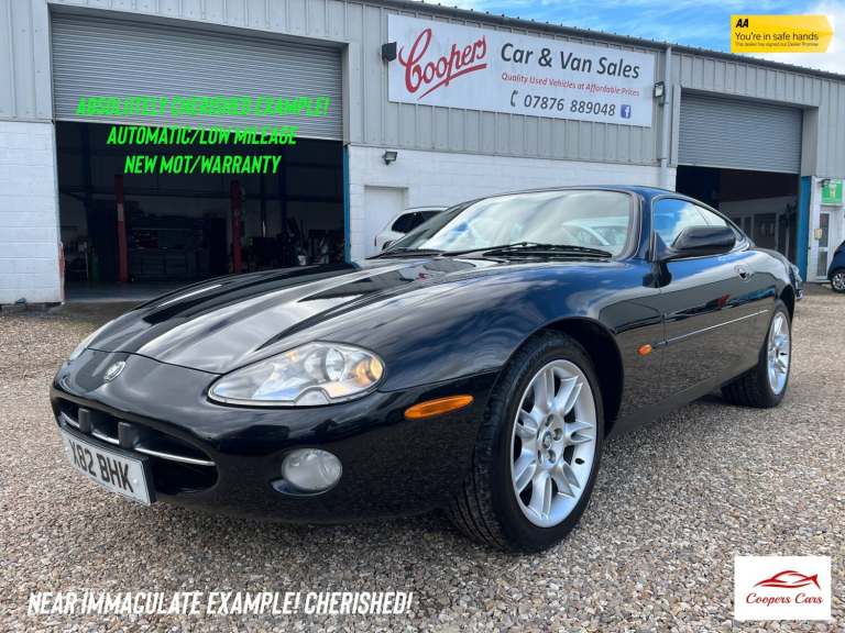 2001 Jaguar XK8 4.0 2dr Auto SALOON Petrol Automatic