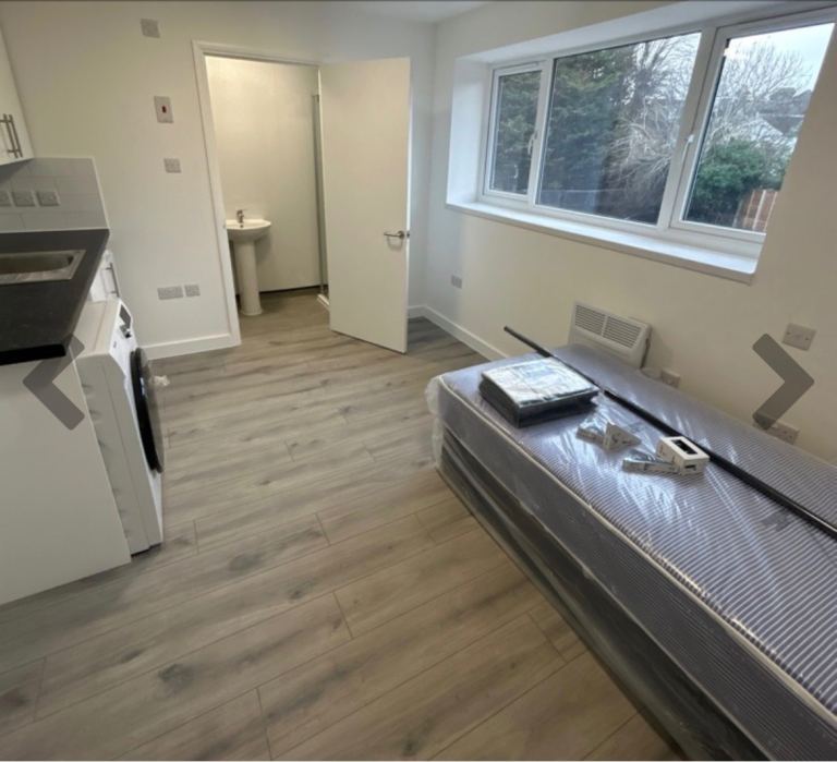 Room to rent 
