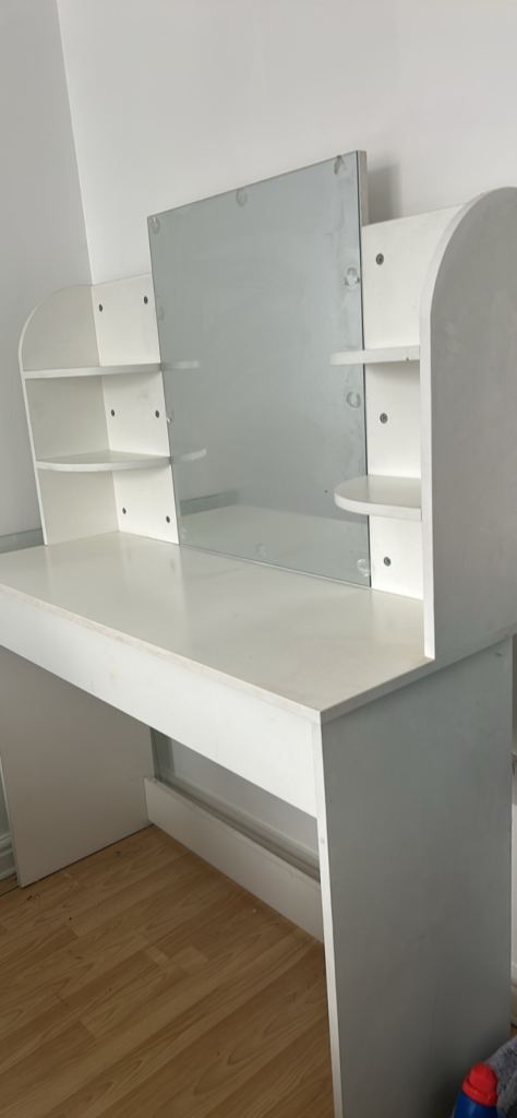 Dressing table with mirror 