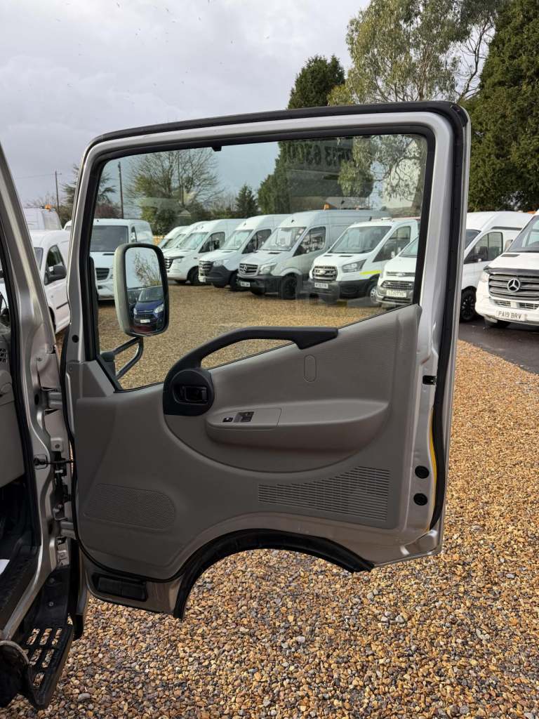 2015 Nissan Cabstar 35.14 dCi Chassis Cab CHASSIS CAB DIESEL Manual