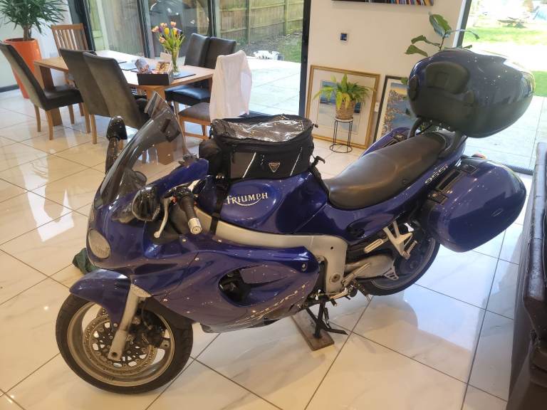 Triumph Sprint ST 955i full touring set