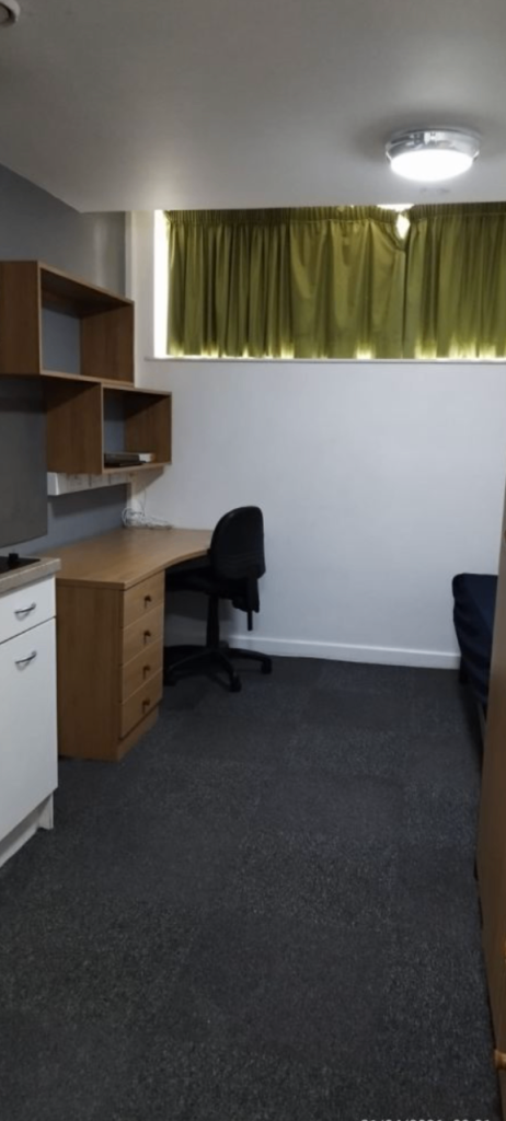 Modern Studio Flat | Furnished | Parking | Bills Included | College House, Alum Rock - B8
