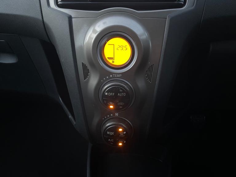 2011 Toyota Yaris T Spirit Manual 1.3 Petrol (6 Speed)