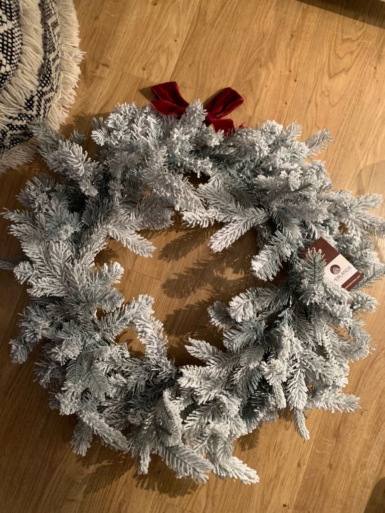 Everlands frosted wreath 