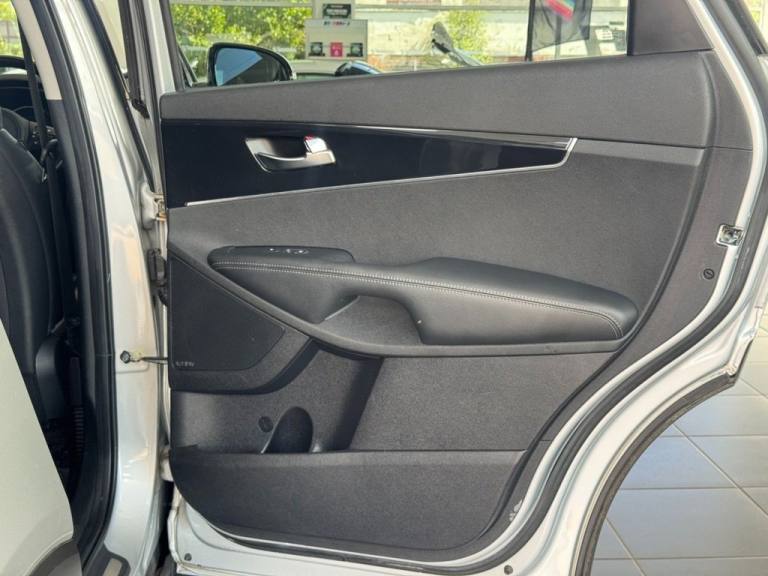 2015 Kia Sorento 2.2 CRDi KX-3 SUV 5dr Diesel Auto AWD Euro 6 (197 bhp) ESTATE Diesel Automatic