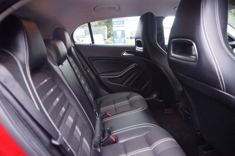 2019 Mercedes-Benz GLA 1.6 GLA180 Urban Edition SUV 5dr Petrol Manual Euro 6 (s/s) (122 ps) ESTAT...