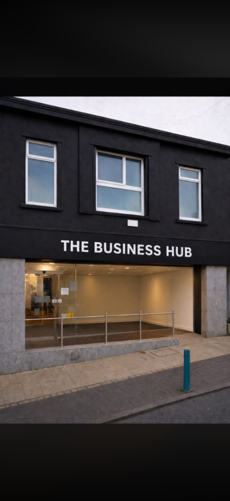 THE BUSINESS HUB (rooms for rent beauty/podcasts/nail tech etc)