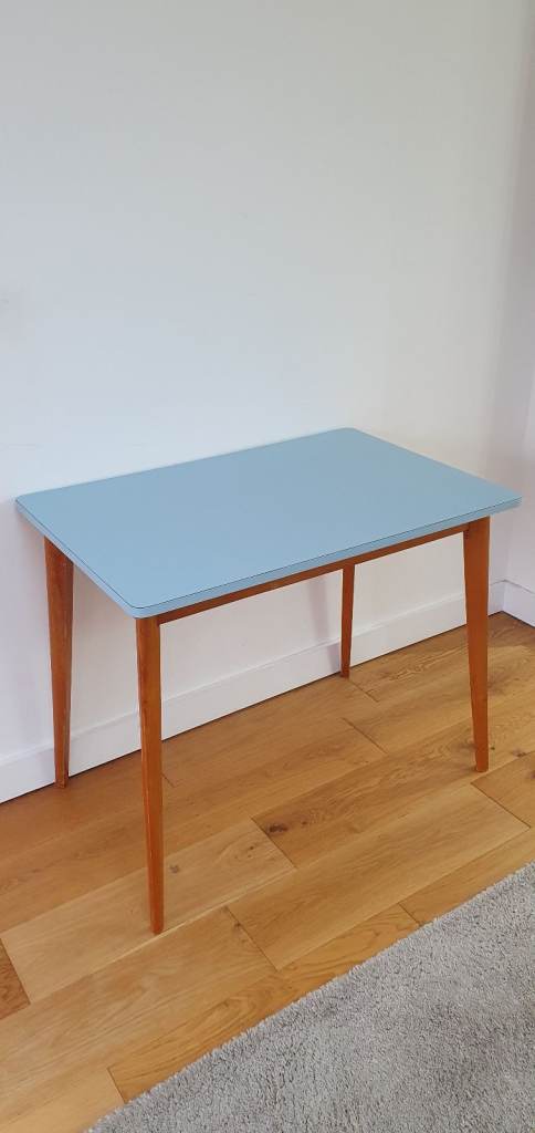 Vintage mid-century Formica  dining table (circa 1960s)
