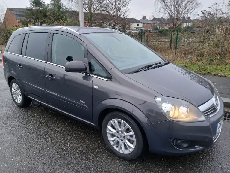 2013 Vauxhall Zafira, 7 Seater, New Mot 