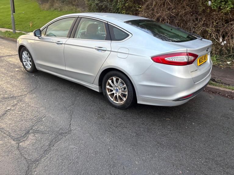 2015 Ford Mondeo 2.0 TDCi ECOnetic Zetec Euro 6 (s/s) 5dr Diesel
