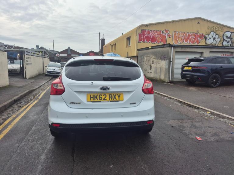 2013 Ford Focus 1.0 EcoBoost Zetec 5dr HATCHBACK Petrol Manual