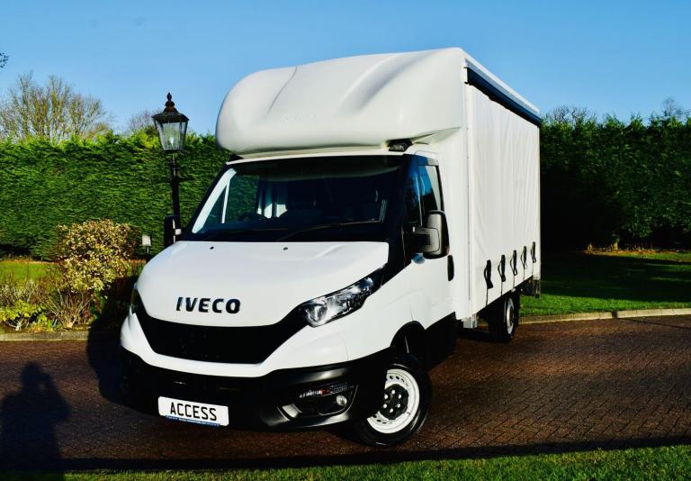  Iveco Daily 2.3D Half Curtain HPI 14V 35S 3000 SWB Diesel Manual