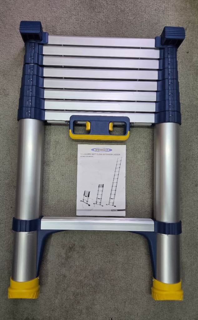 Werner 85026 Telescopic Soft Close Extension Ladder 2.6m 9 Rung