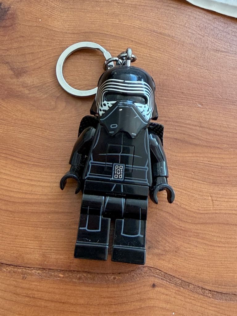 LEGO Star Wars Kylo Ren Keychain Torch