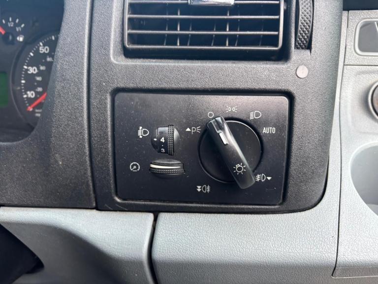 2012 Ford Transit Low Roof Van Trend TDCi 125ps PANEL VAN DIESEL Manual