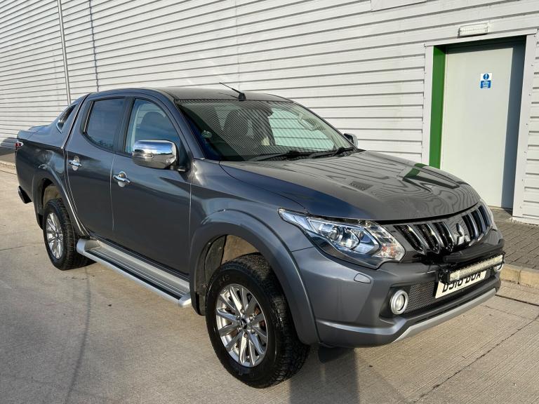 2018 Mitsubishi L200 2.4 DI-D DC Barbarian Pickup Double Cab 4dr Diesel Auto