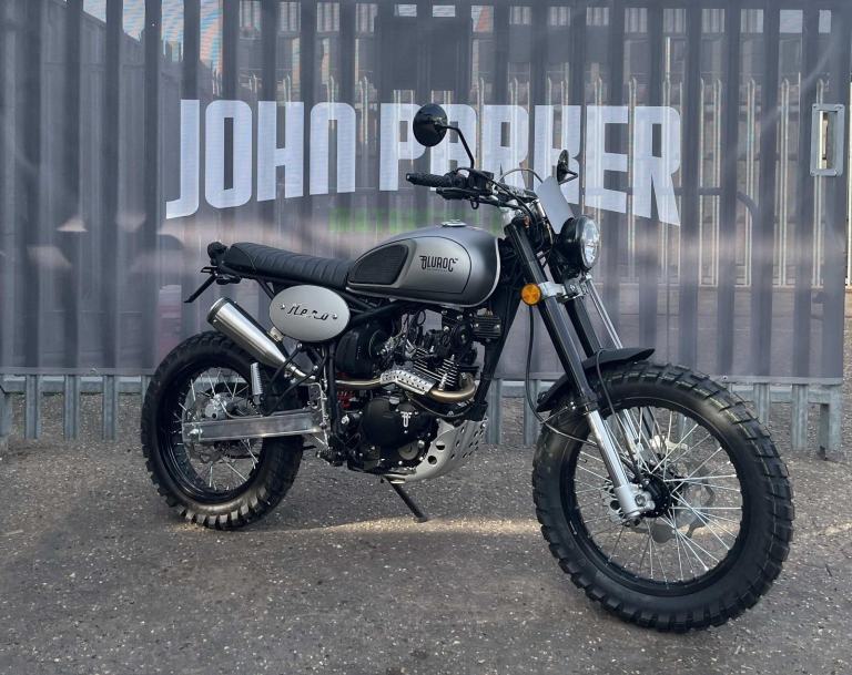 Bluroc Hero Adventure Scrambler 125cc Motorcycle - Learner Legal