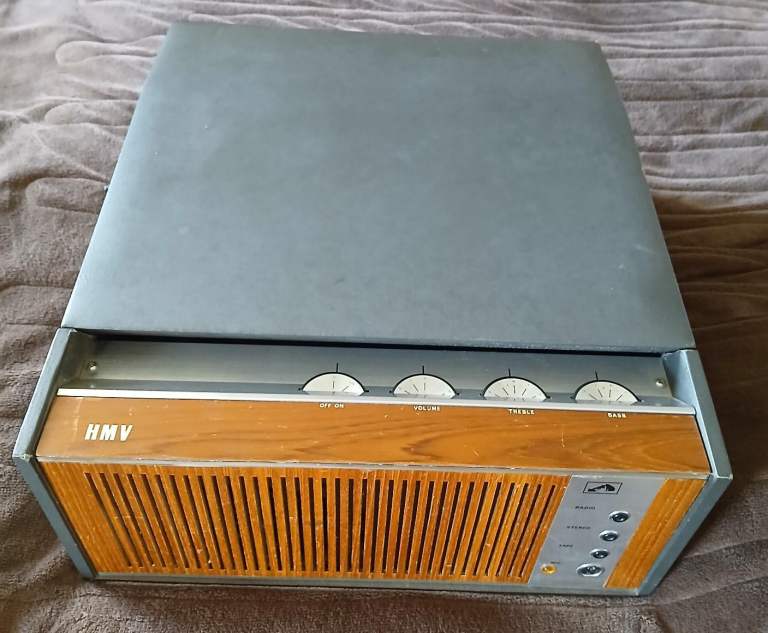 Vintage HMV Record Player Model 2030. Old HMV Record Player for spares/repair