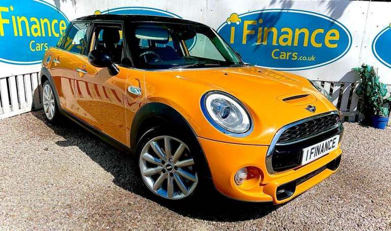 CAN'T GET CREDIT? CALL US! Mini Hatch 2.0 TD Cooper SD (s/s), Manual - £149 DEPOSIT, £56 PER WEEK