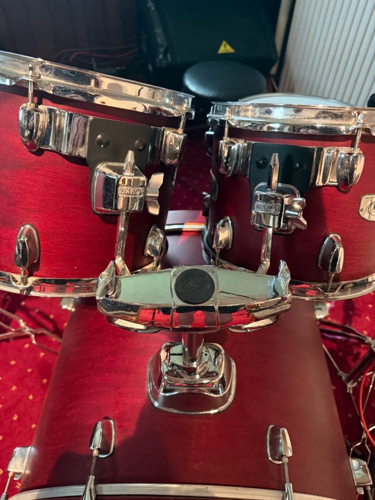 Mapex drum kit 