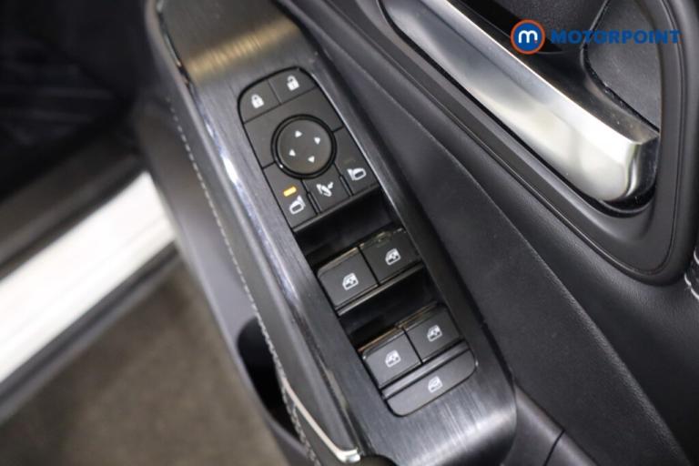 2022 Nissan Qashqai 1.3 DiG-T MH 158 N-Connecta 5dr Xtronic HATCHBACK PETROL Automatic