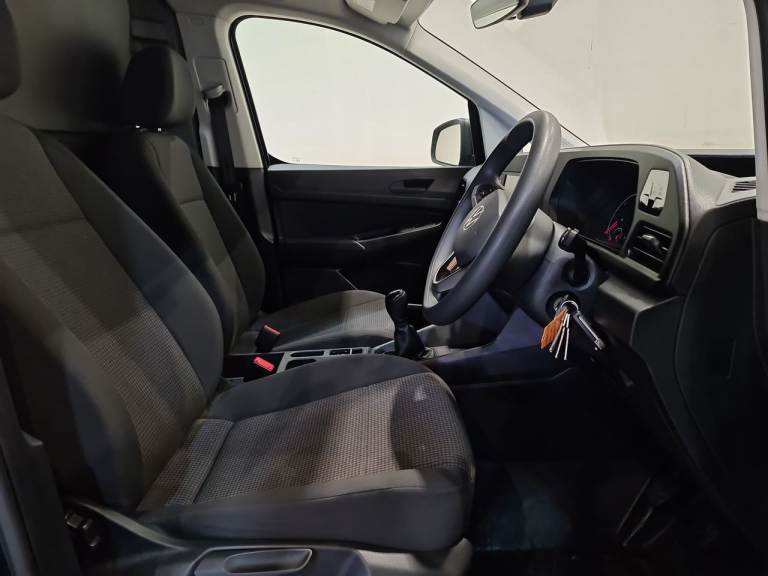 2021 Volkswagen Caddy 2.0 TDI C20 COMMERCE 75 BHP SWB Panel Van Diesel Manual