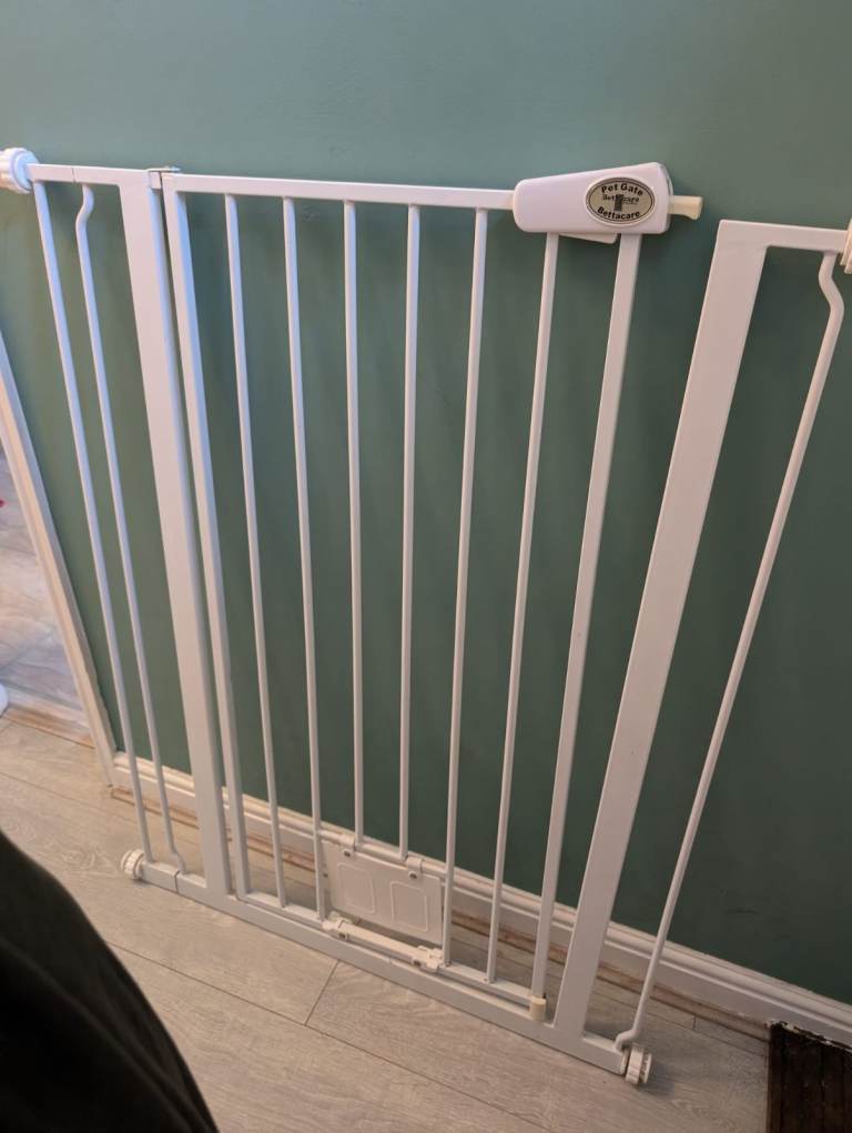 Bettaware Pet gate 