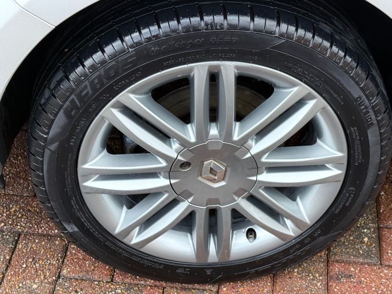 🚗 🚘 🅻🅾🅾🅺 RENAULT CLIO TOMTOM DYNAMIQUE 🔰LOW MILES! POPULAR WITH NEW DRIVERS 🔰