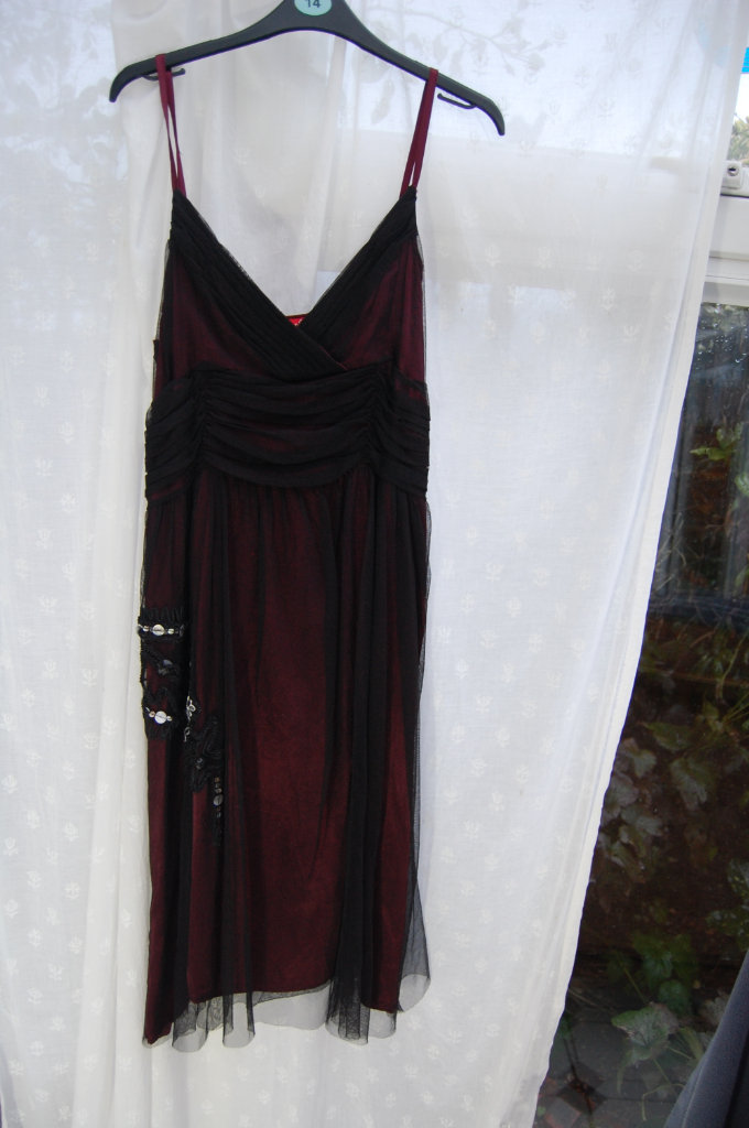 image for Ball gown dress size large Make Derhy