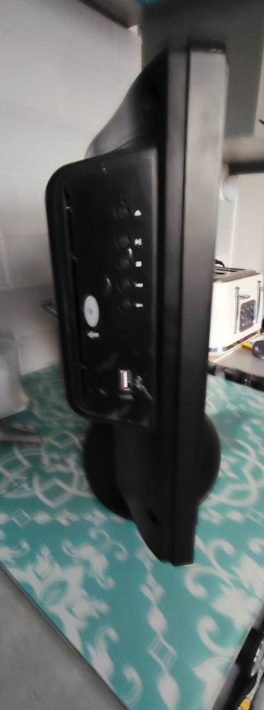 19 inch LCD TV with built in DVD player 