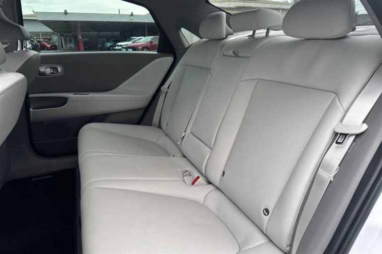 2025 Hyundai IONIQ 6 168kW Ultimate 77kWh 4dr Auto SALOON ELECTRIC Automatic