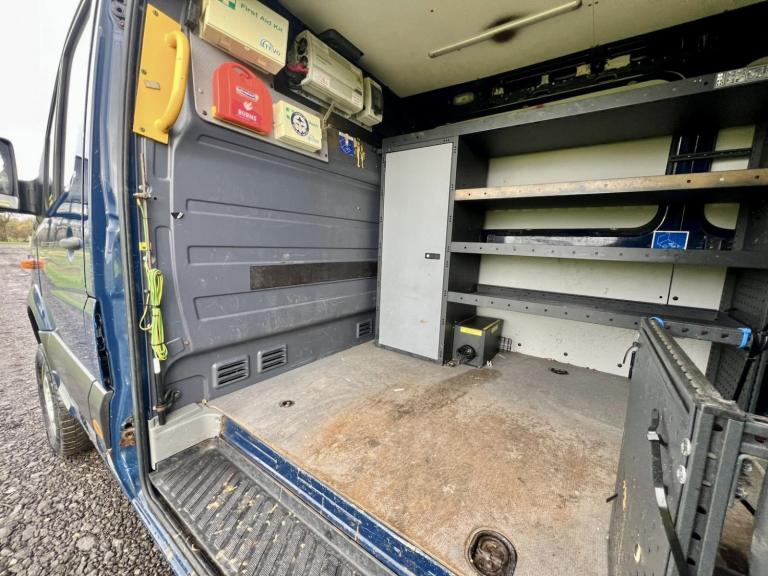 MERCEDES-BENZ SPRINTER 2.1 316 CDi 4x4 Panel Van Blue Manual Diesel 2017