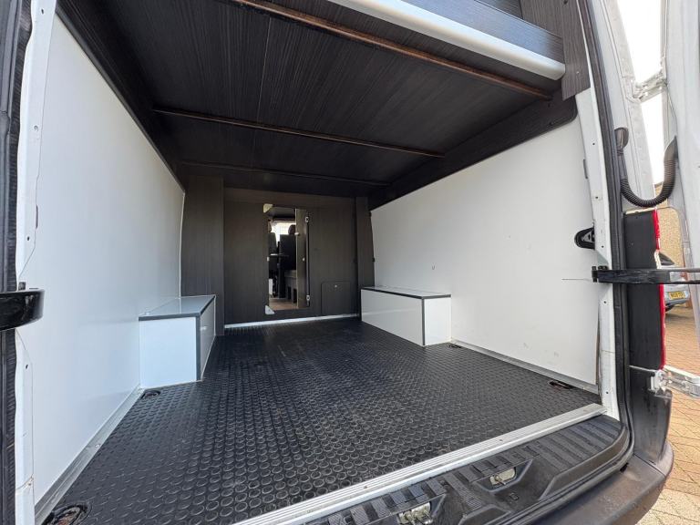 Mercedes Benz Sprinter LWB Professional Conversion RACE VAN FOR SALE 