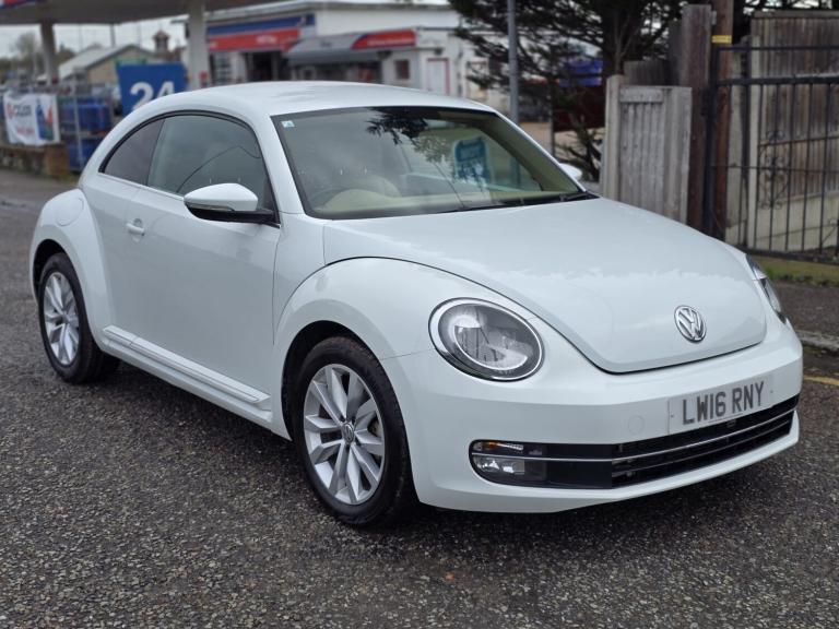 2016 Volkswagen Beetle Design TSi 1.2 PETROL 2016 3 Door Hatchback HATCHBACK Petrol Automatic