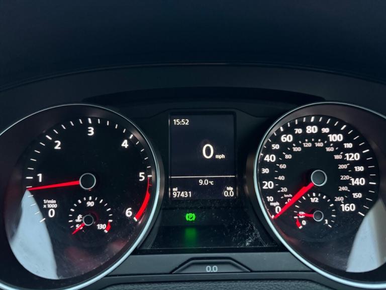 2015 Volkswagen Passat S TDI BLUEMOTION TECHNOLOGY Estate Diesel Manual