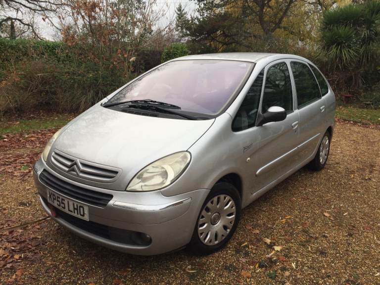 2005 CITROEN PICASSO 1.6 DIESEL ,LOW MILAGE. 55 MPG. £35 TAX,LONG MOT.