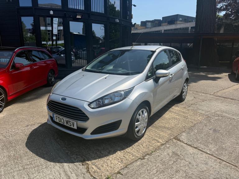 2013 Ford Fiesta 1.5 TDCi Style 5dr HATCHBACK Diesel Manual
