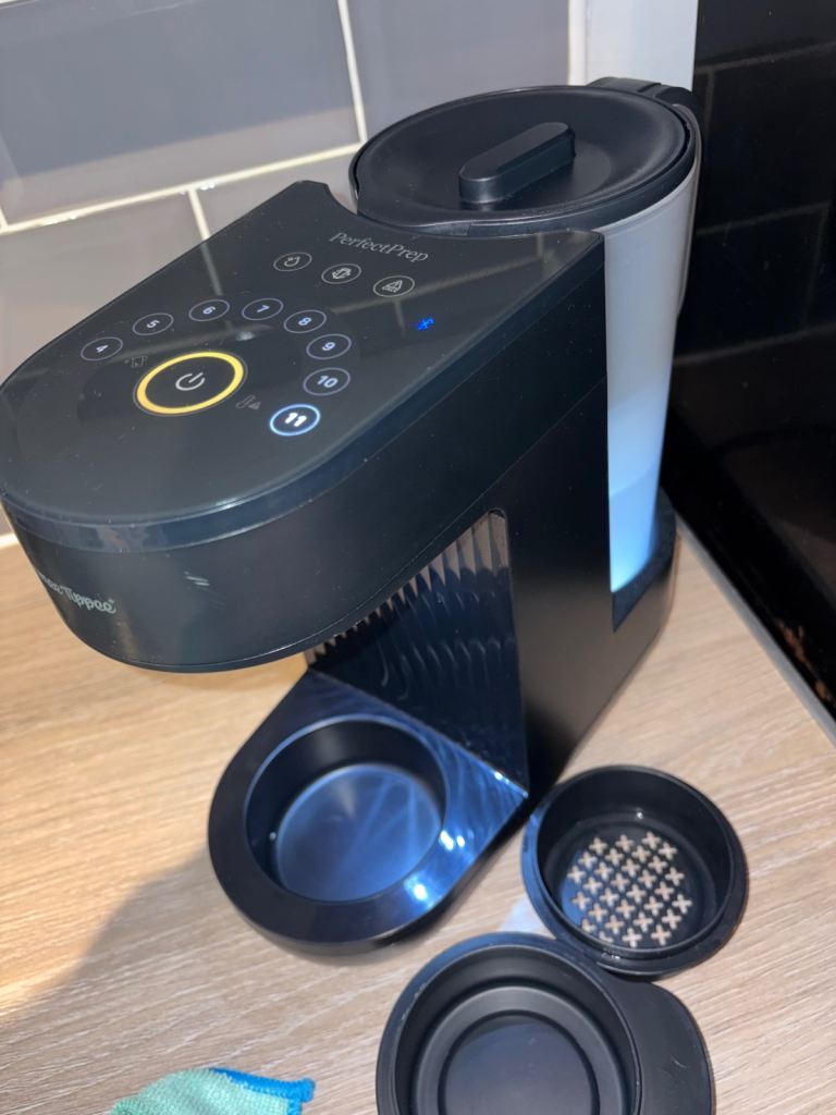 Tommee Tippee Perfect Prep Day & Night Machine - Black