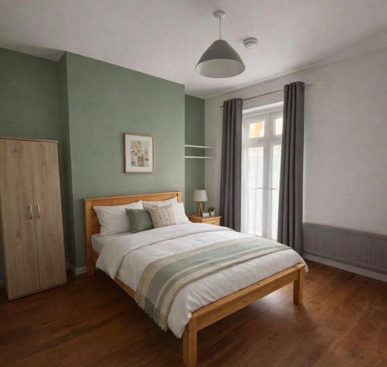 UC/ DSS ACCOMMODATION IN B12